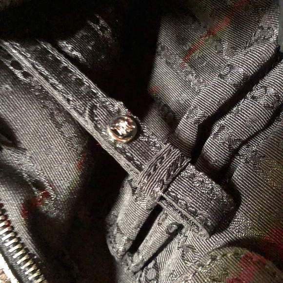 EUC. Celine Macadam Bittersweet bag in metallic silver. - Picture 15 of 16